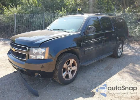 2014 Chevrolet Suburban 1500 Lt из США, поврежденный, VIN 1GNSKJE72ER135232